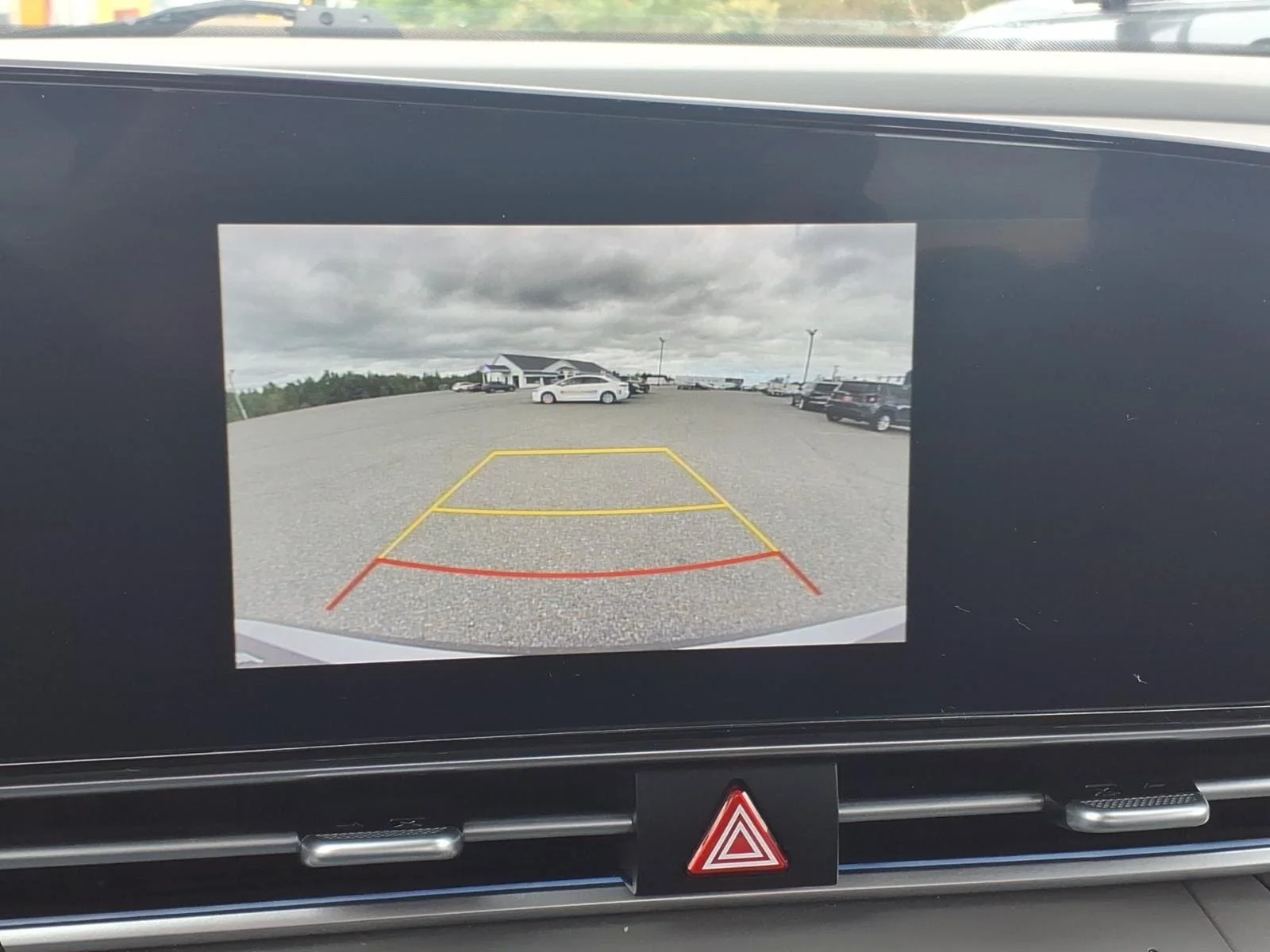 Used 2024 Fluid Metal Hyundai SEL image 25