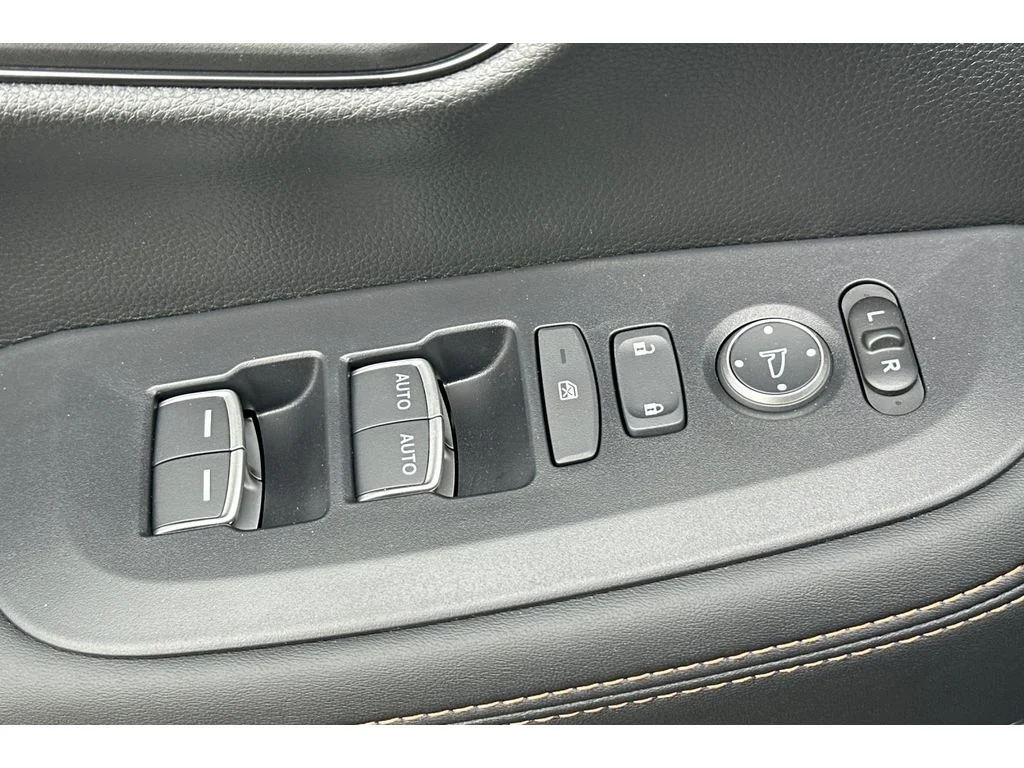 2026 Honda HR-V Sport - Photo 13