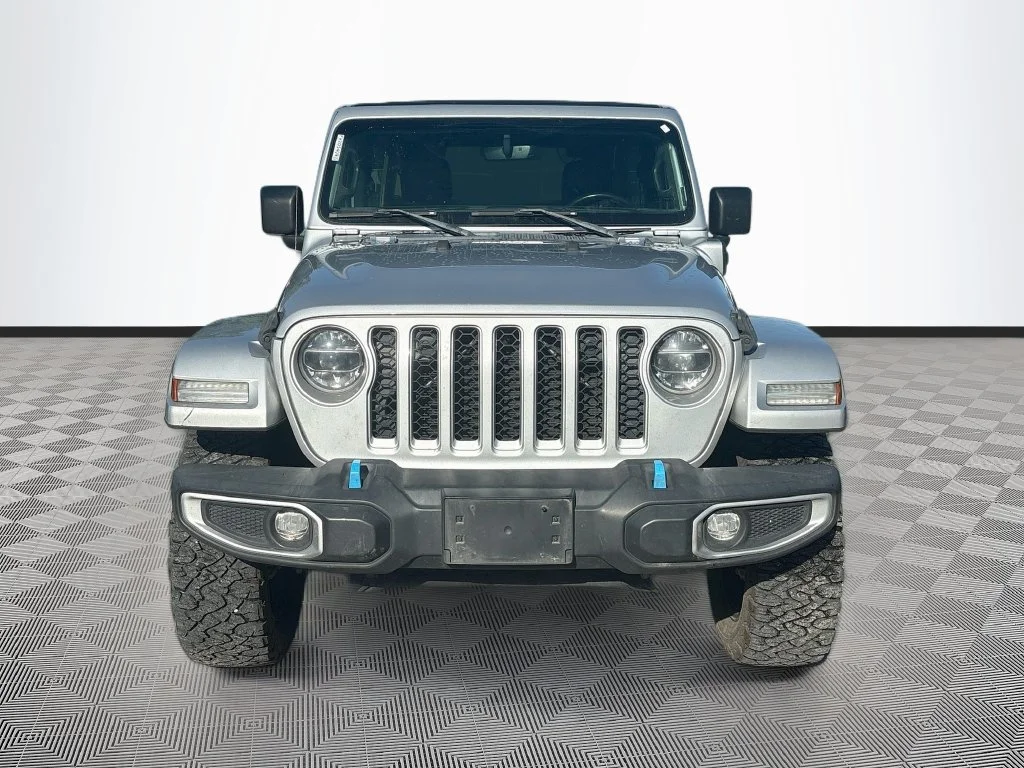 Used 2022 Silver Jeep Unlimited Sahara 4xe image 2