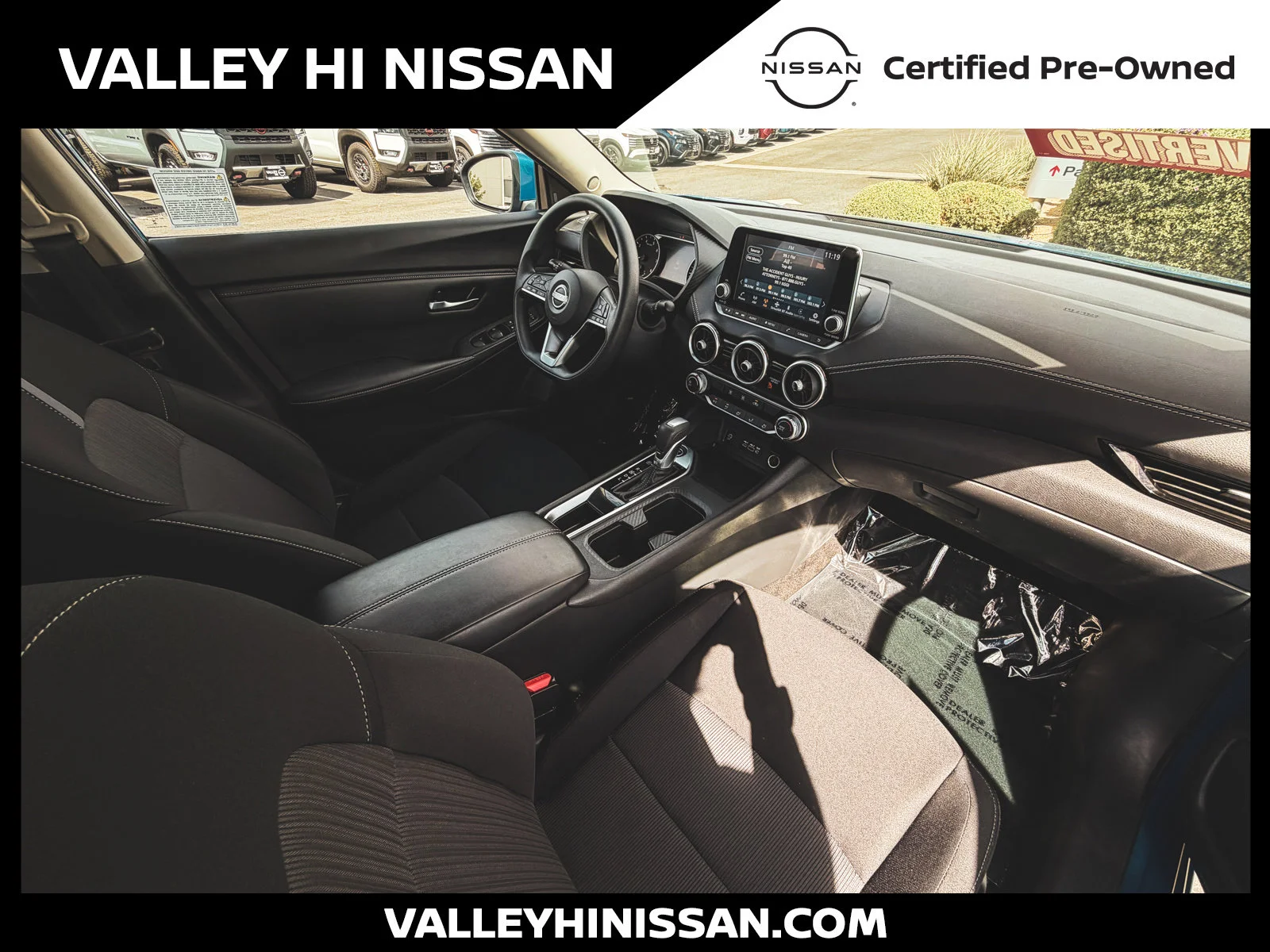 2025 Nissan Sentra SV - Photo 17