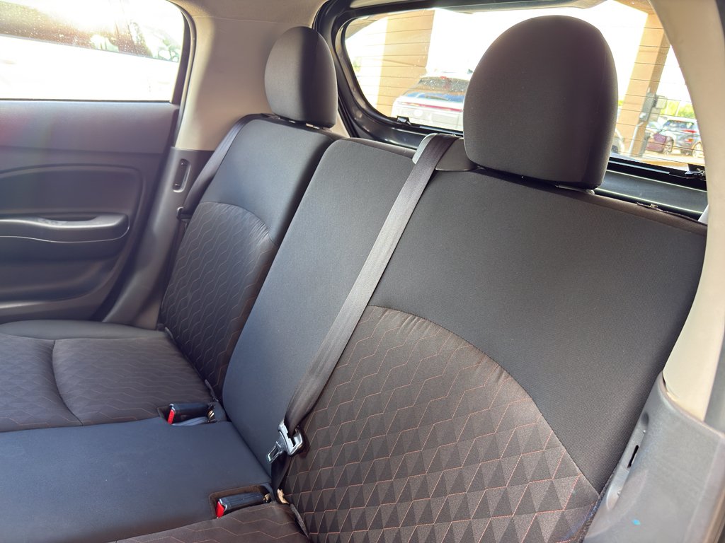 Used 2024 Graphite Gray Metallic Mitsubishi ES image 24