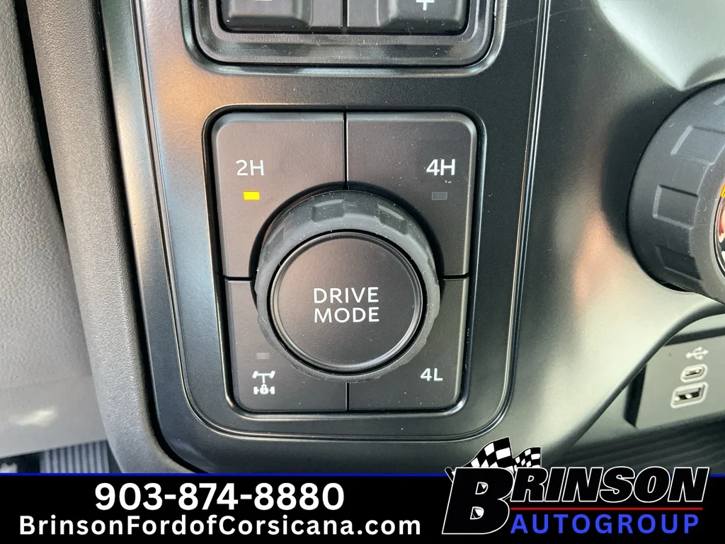 New 2026 Carbonized Gray Metallic Ford F-250® XL image 13