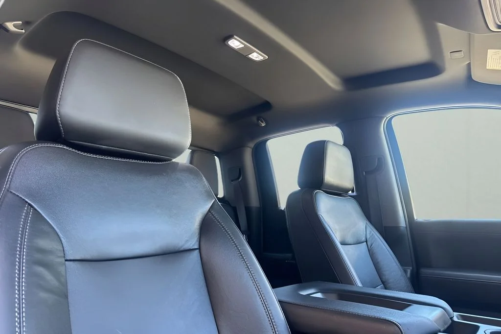 Used 2020 Black Chevrolet LT image 18