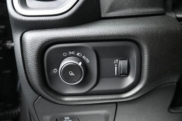 2026 RAM Ram 1500 Pickup Tradesman - Photo 30