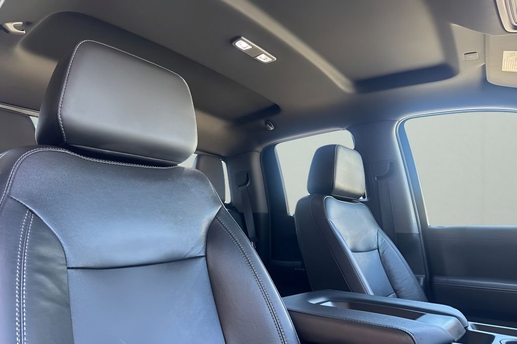 Used 2020 Black Chevrolet LT image 18