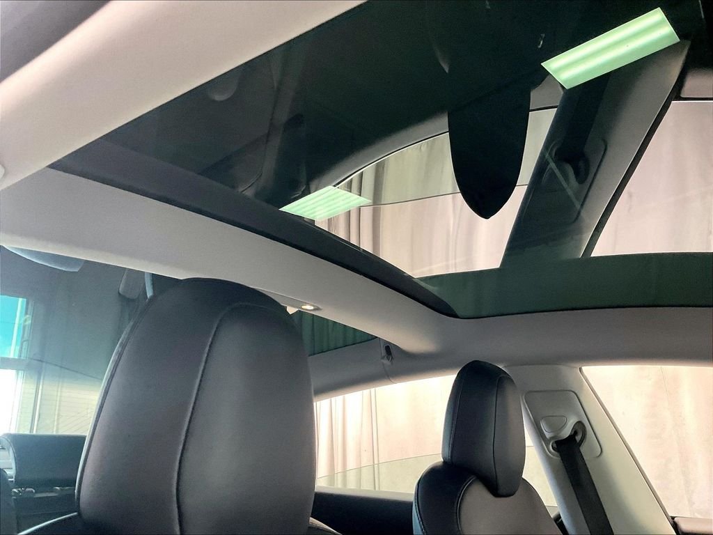 Used 2018 Gray Tesla Long Range image 22