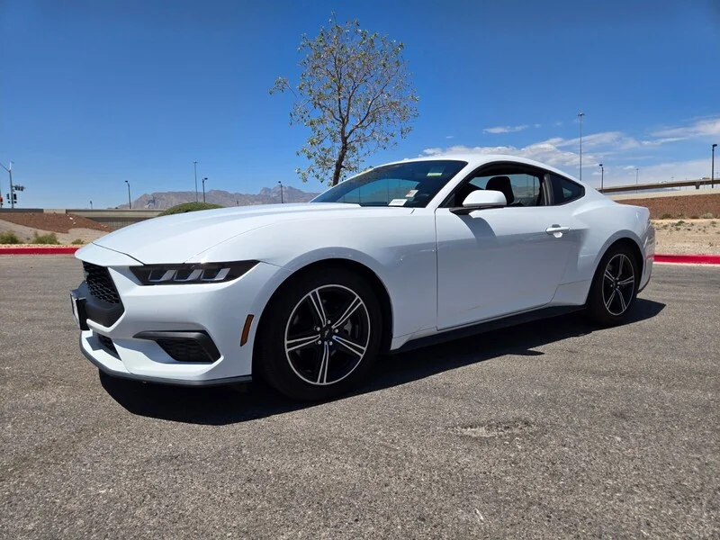 Used 2024 White Ford EcoBoost image 3