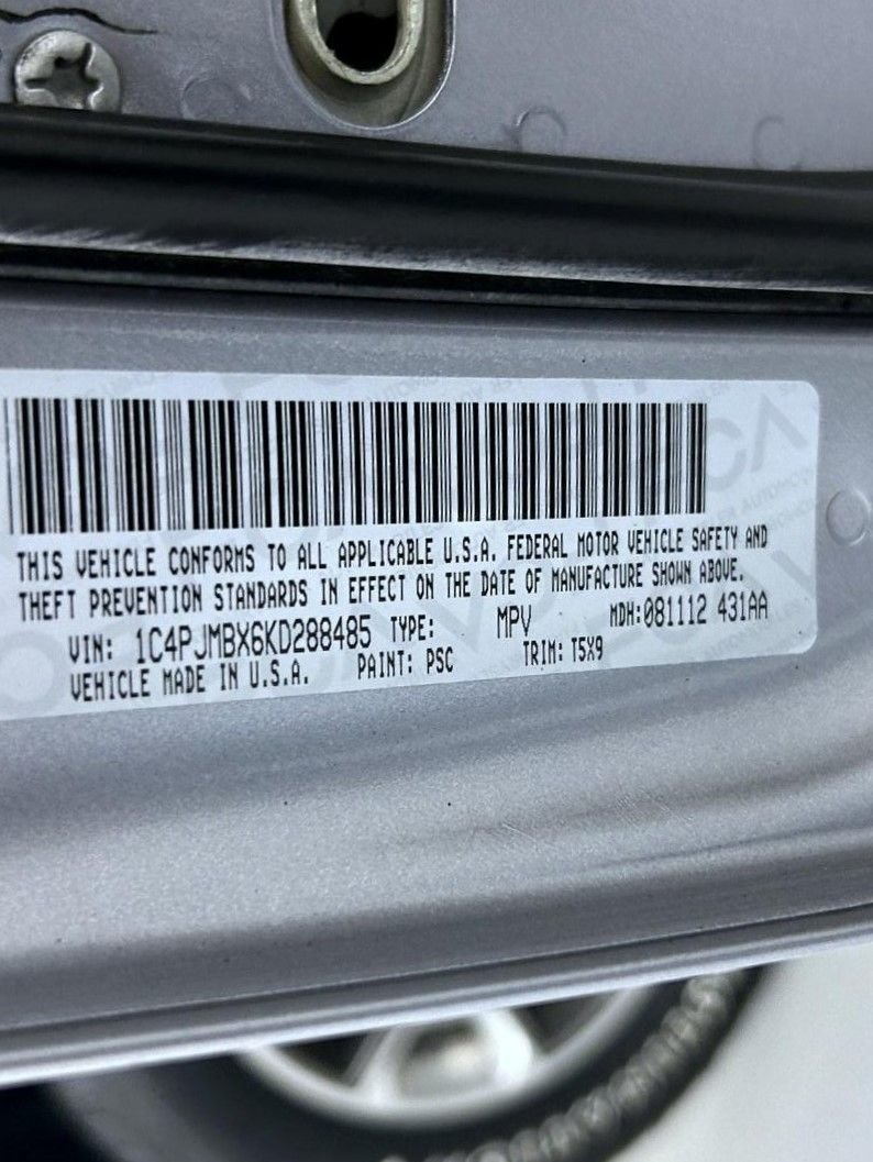 Used 2019 Billet Silver Metallic Jeep Trailhawk image 26