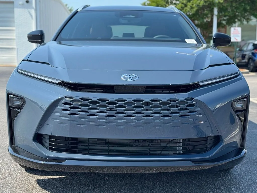 New 2026 White Toyota XLE image 4