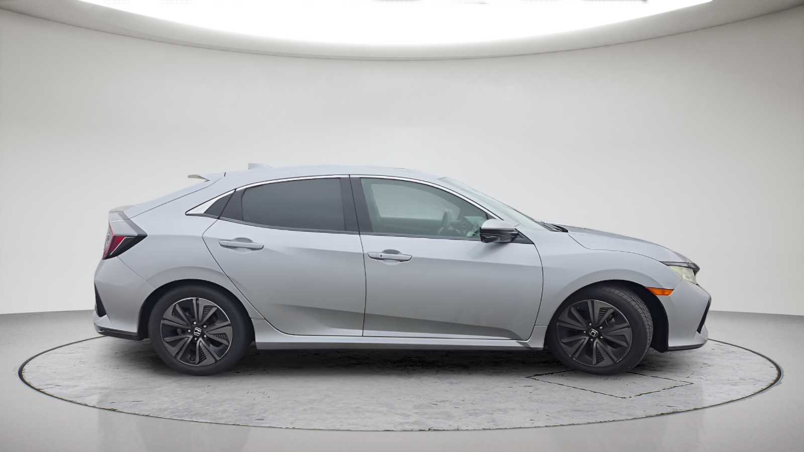 Used 2017 Silver Honda EX image 5
