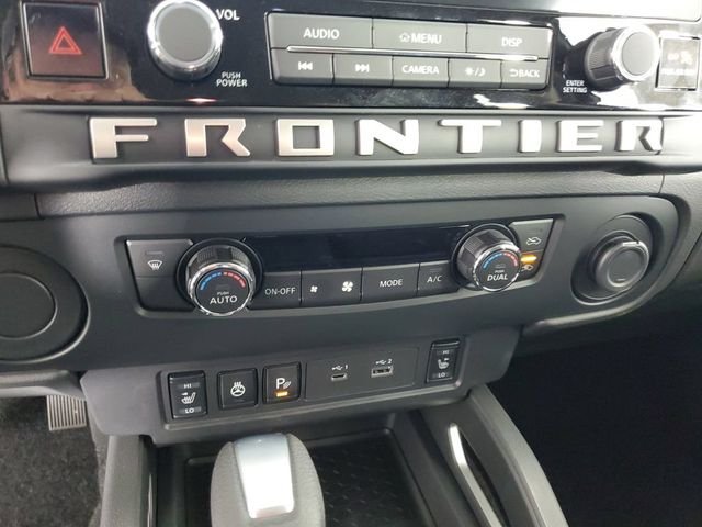 New 2026 Glacier White Nissan Crew Cab SV image 19