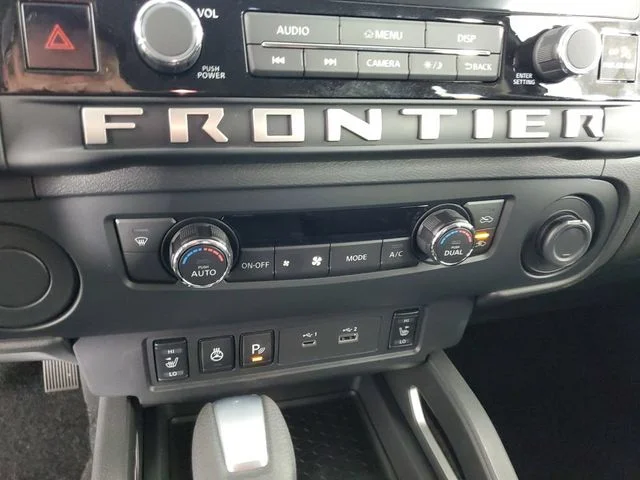 New 2026 Glacier White Nissan Crew Cab SV image 19