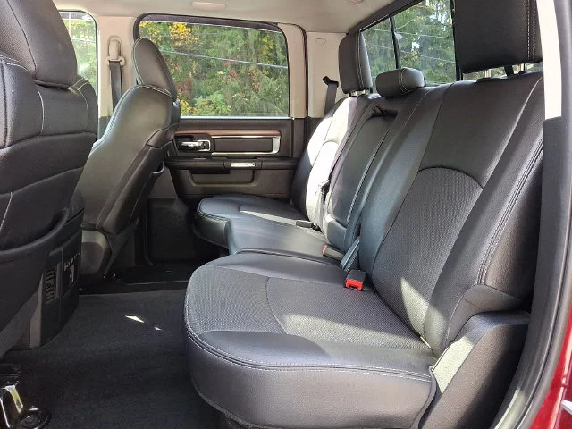 Used 2015 Red Ram Laramie image 11