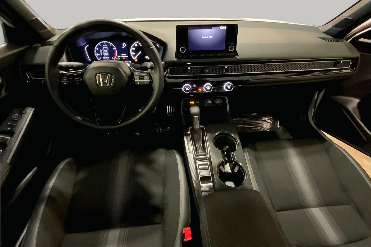 Used 2024 Platinum White Pearl Honda Sport image 28