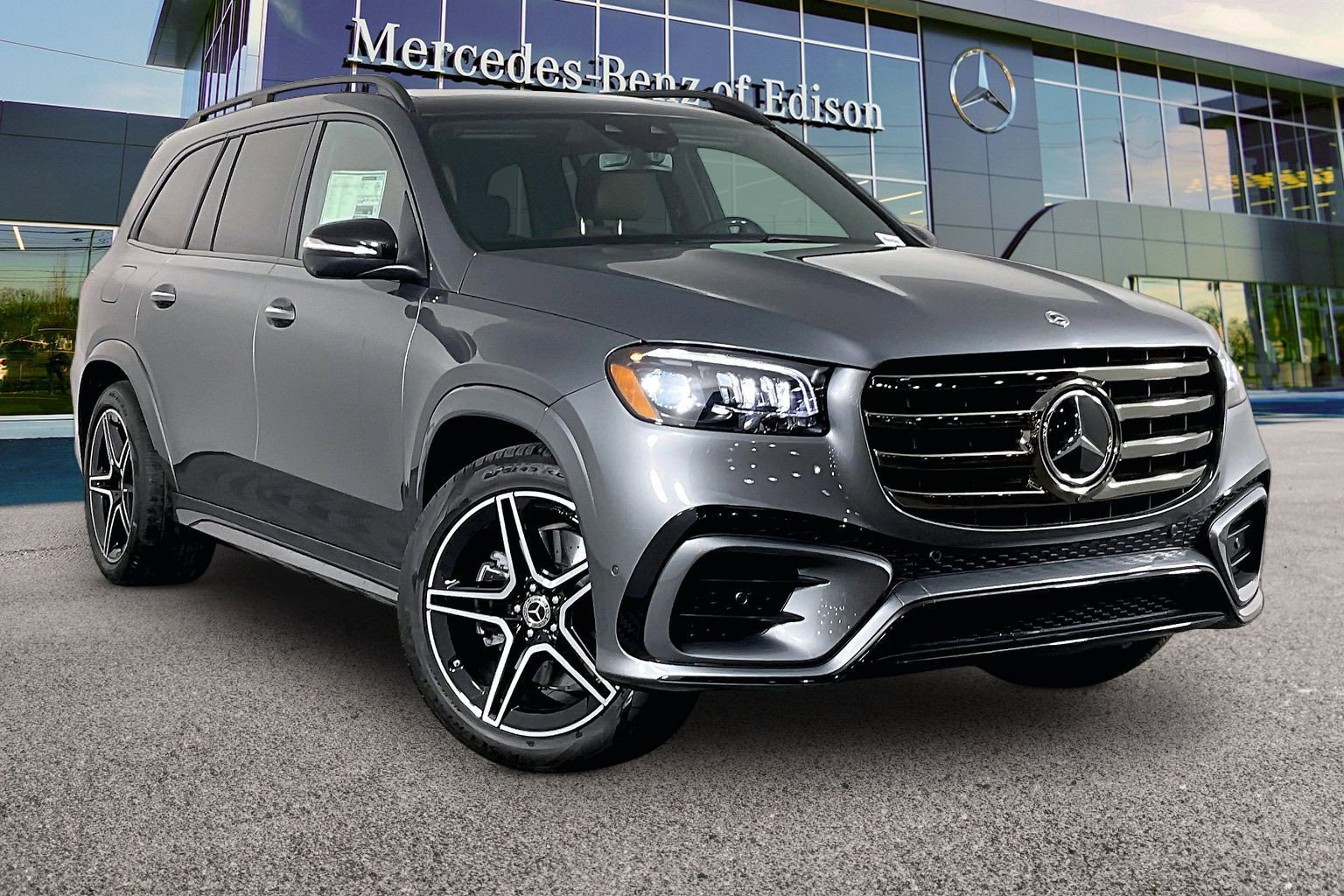 New 2026 Selenite Grey Metallic Mercedes-Benz GLS 450 image 15