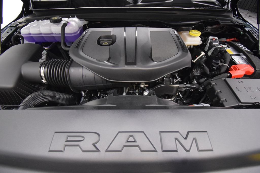 New 2026 Serrano-Green Metallic Exterior Paint RAM Laramie image 17