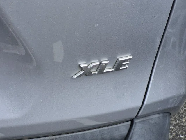 Used 2024 Silver Sky Metallic Toyota XLE Premium image 5