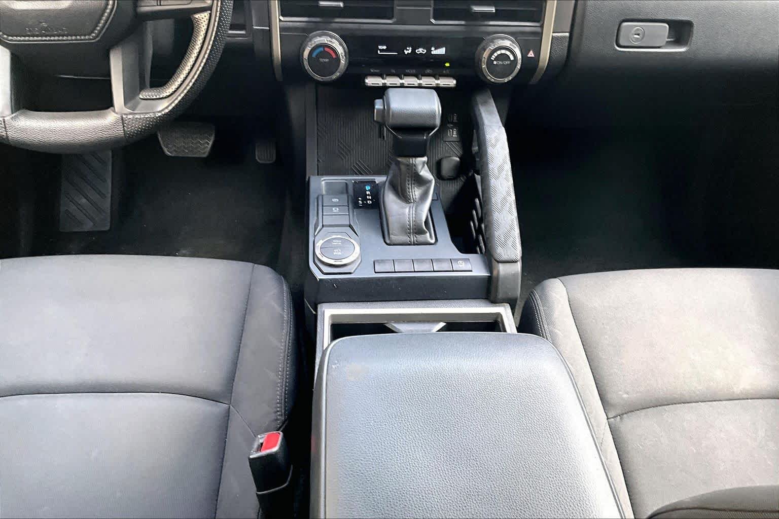 Used 2024 Ice Cap Toyota SR5 image 17