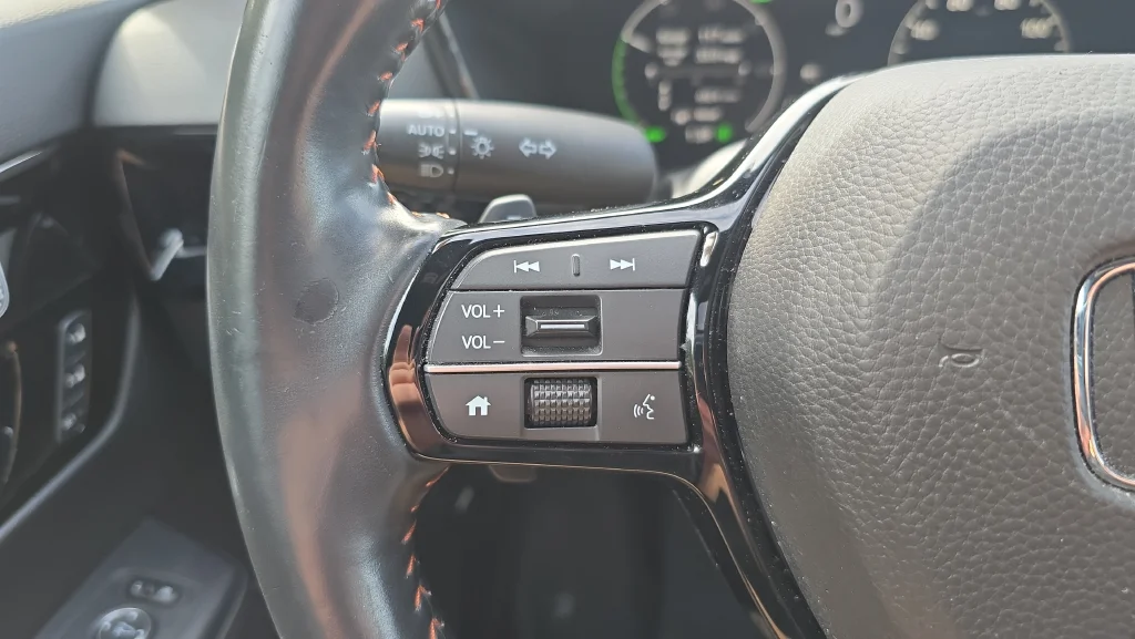 Used 2023  Honda Sport Touring image 13