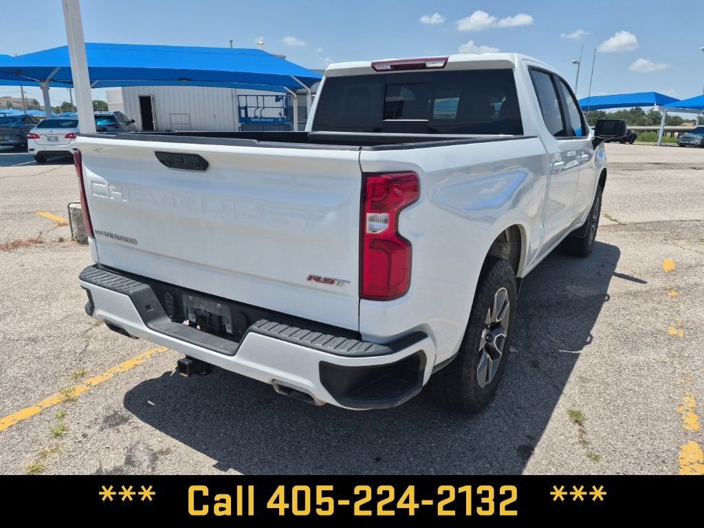 Used 2024 Summit White Chevrolet RST image 11