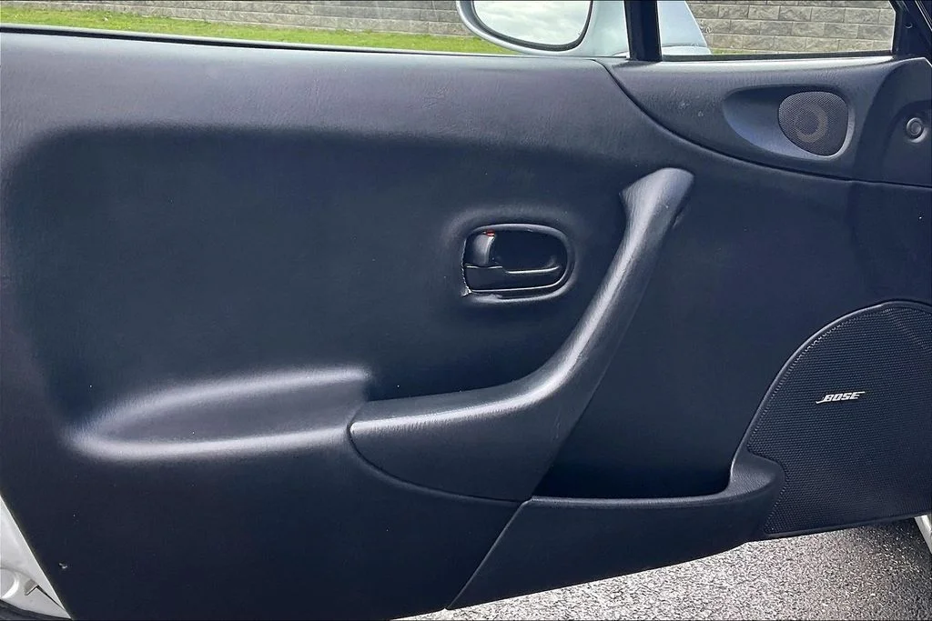 Used 1999 Silver Mazda Base image 17