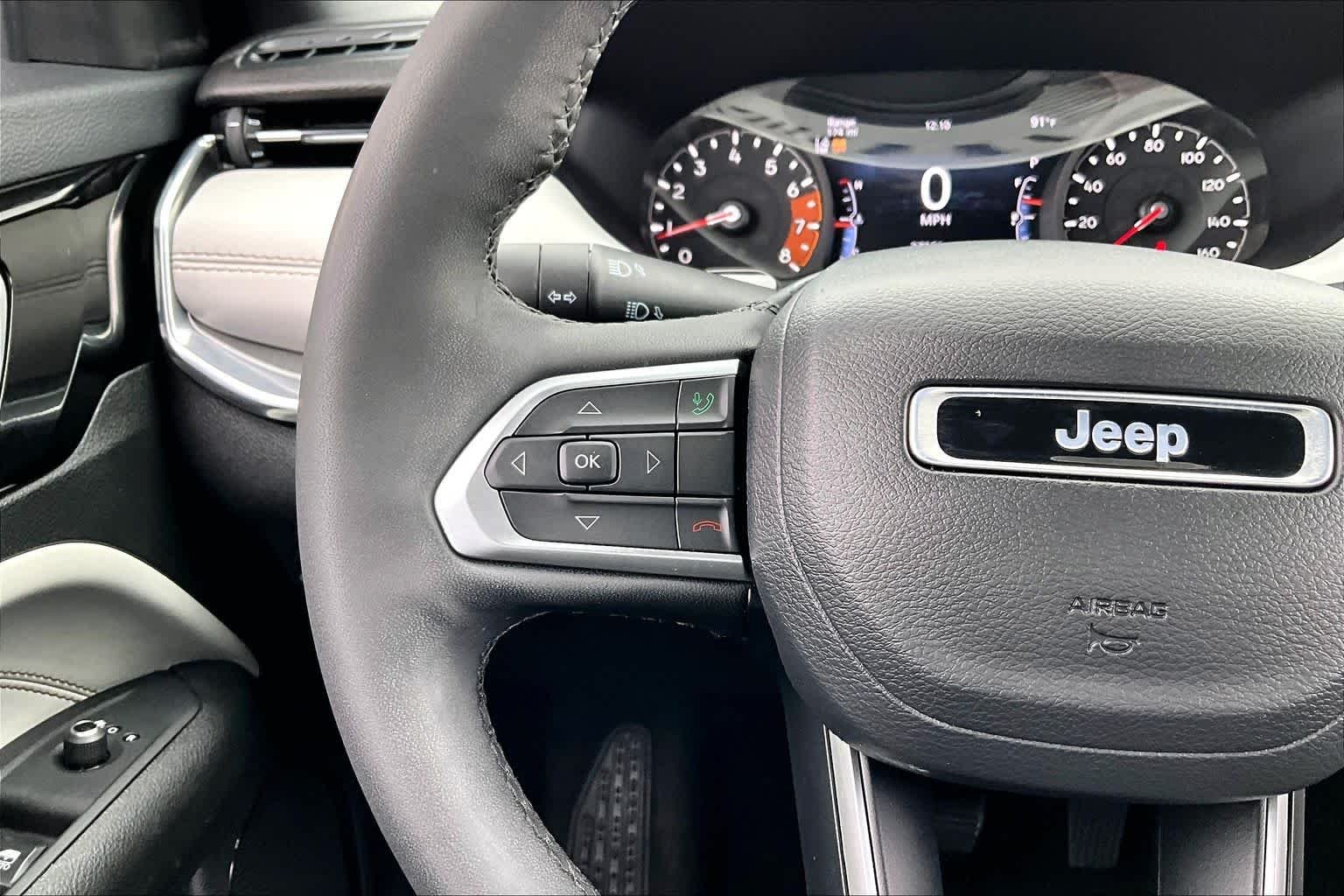 Used 2023 Bright White Clearcoat Jeep Limited image 24