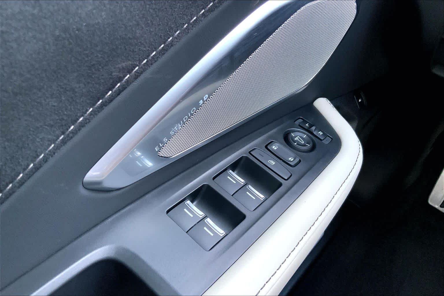 New 2026 Apex Blue Pearl Acura w/A-Spec Package image 15
