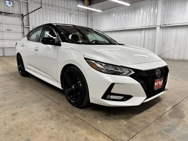 Used 2023 White Nissan SR image 1
