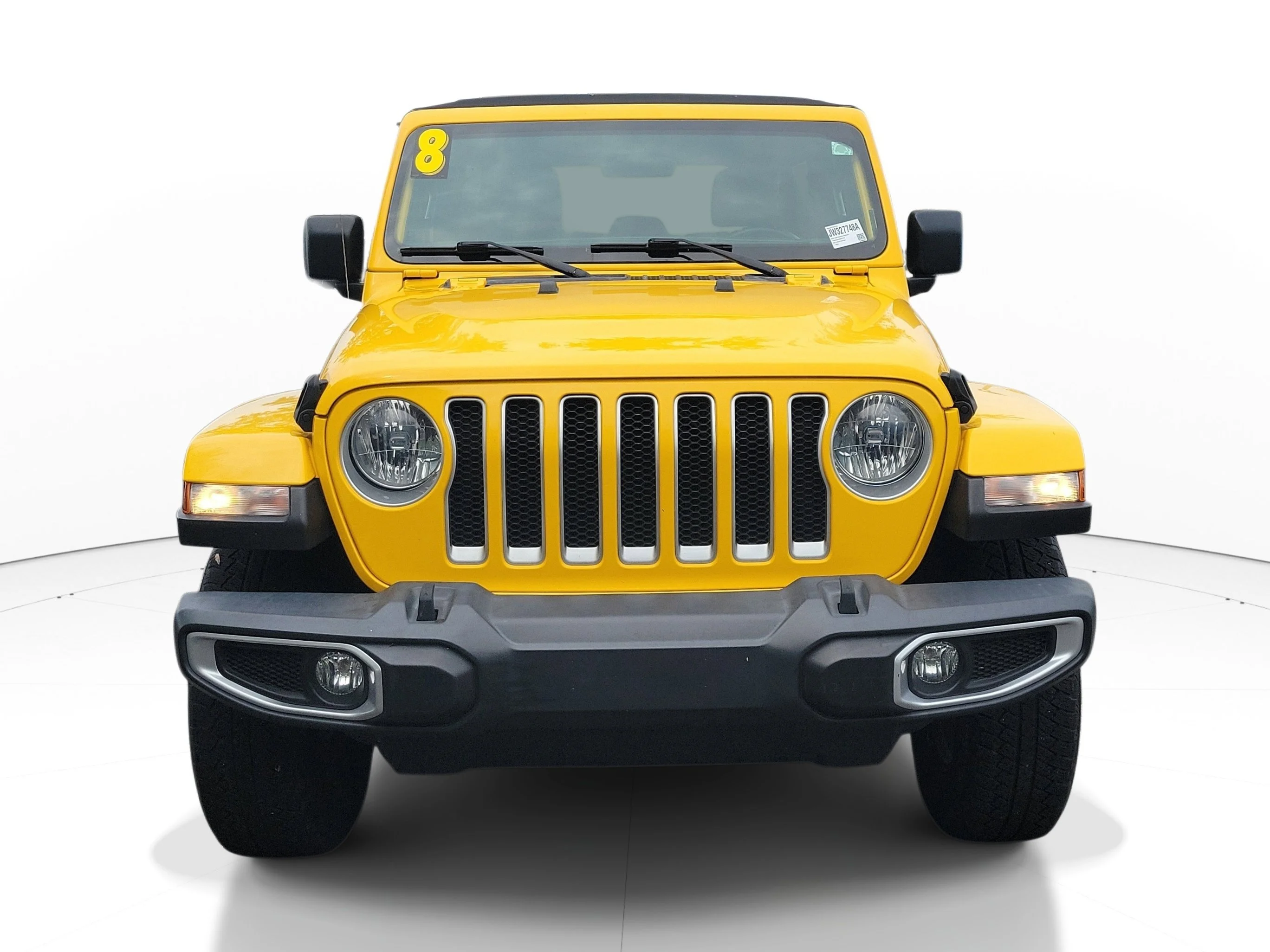 Used 2018 Hellayella Clearcoat Jeep Sahara image 2