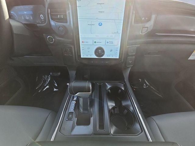 2025 Ford F-150 Lightning Flash - Photo 11