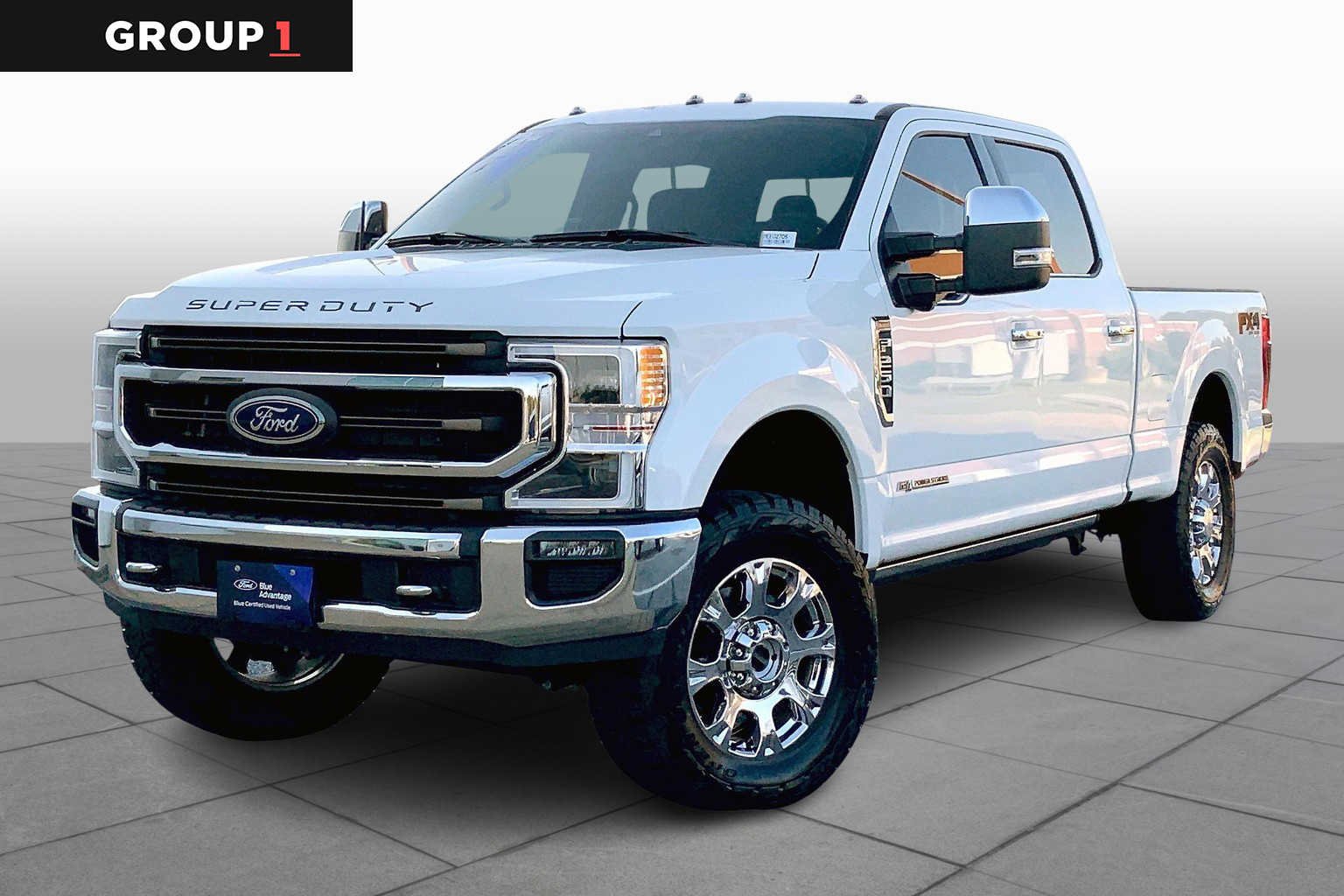 Star White Metallic Tri-Coat 2021 Ford F-250 Super Duty King Ranch Crew Cab 4WD Pickup Truck Four-Wheel Drive