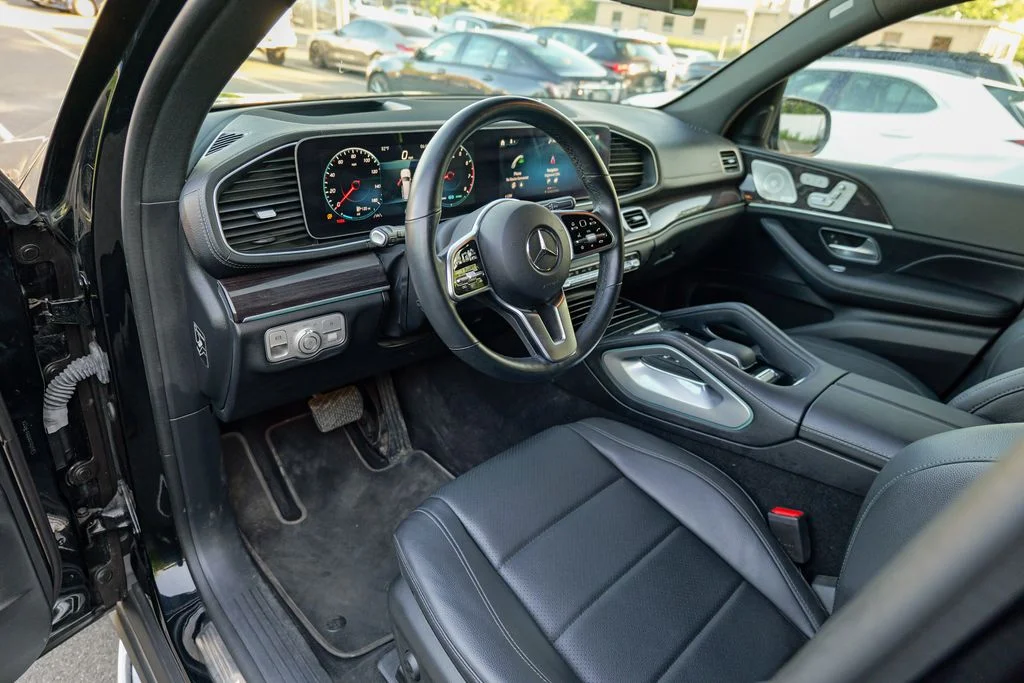 Used 2023 Black Mercedes-Benz GLS 450 image 18