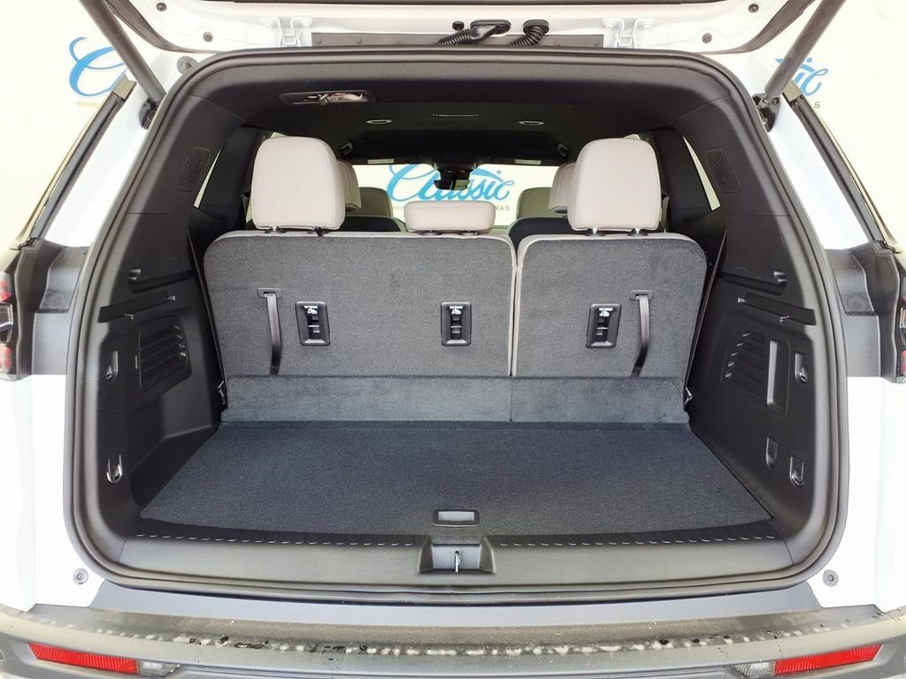 2026 GMC Acadia Elevation - Photo 10