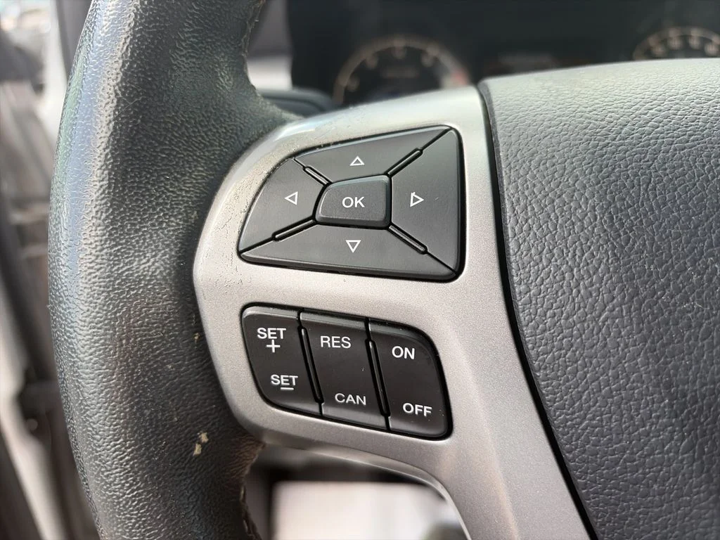 Used 2019 Silver Ford XLT image 21