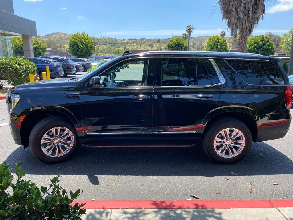 Used 2024 Black GMC SLT image 4