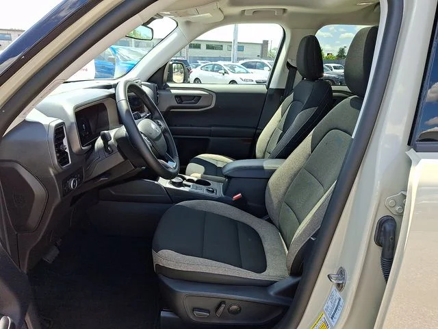 Used 2025 Desert Sand Ford Big Bend image 13