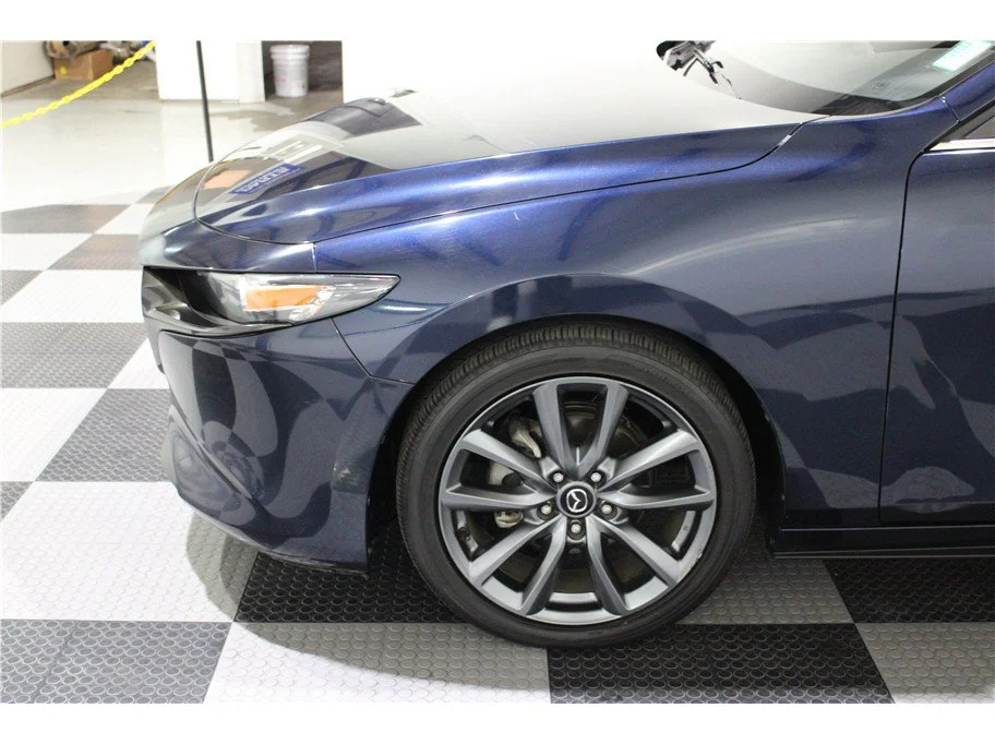 Used 2019 Deep Crystal Blue Mica Mazda Hatchback 4D image 9