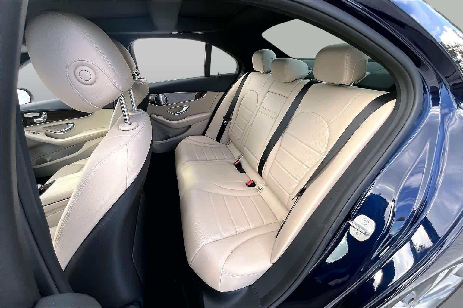 Used 2018 Lunar Blue Metallic Mercedes-Benz C 300 image 21