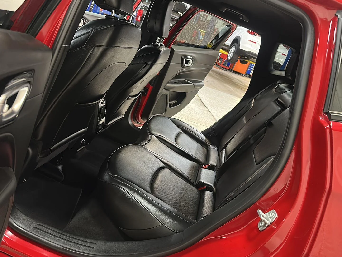 Used 2022 Redline Pearlcoat Jeep (RED) Edition image 26