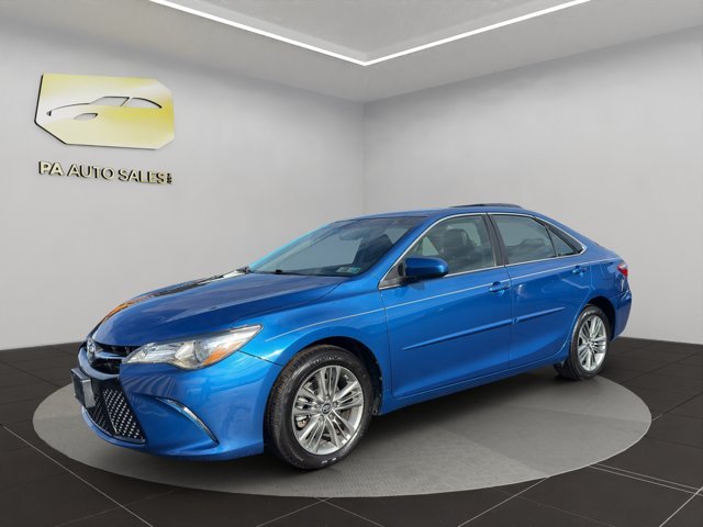 Used 2017 Blue Toyota SE image 3