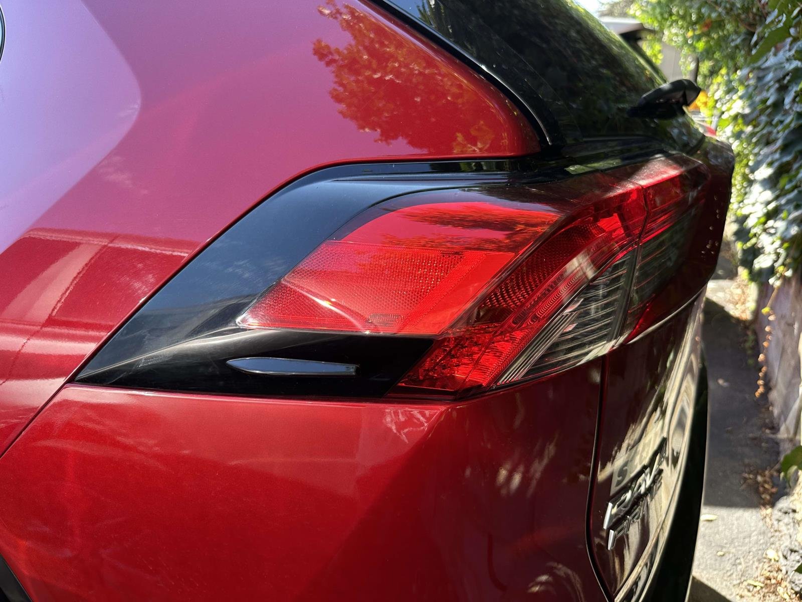 2023 Toyota RAV4 SE - Photo 8