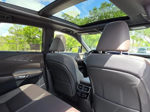 2026 Lexus RX 450h+ Luxury - Photo 12