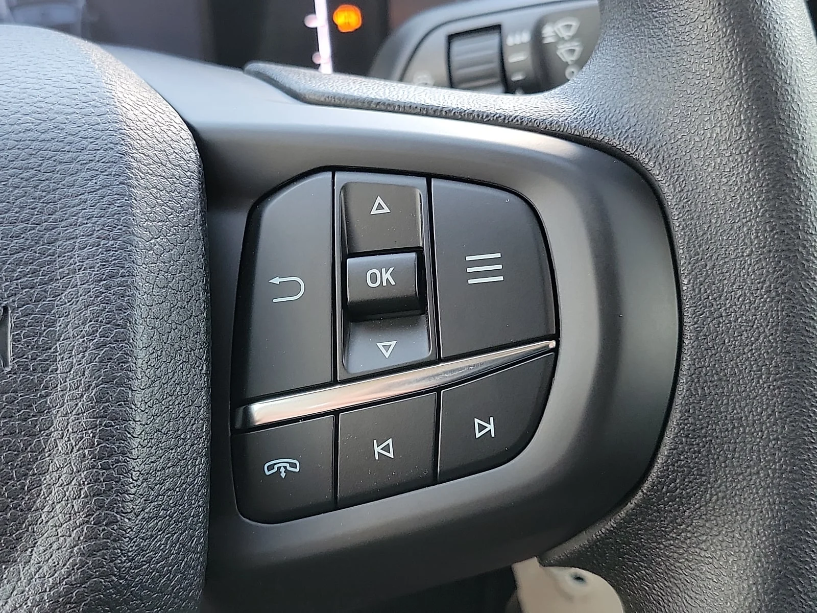 New 2026 Oxford White Ford XL image 20