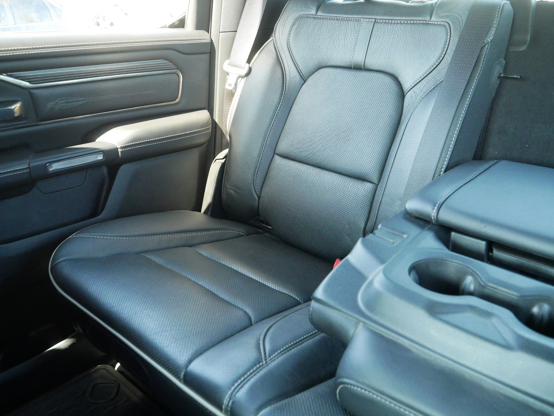 Used 2020 Billet Silver Metallic Clearcoat Ram Limited image 12