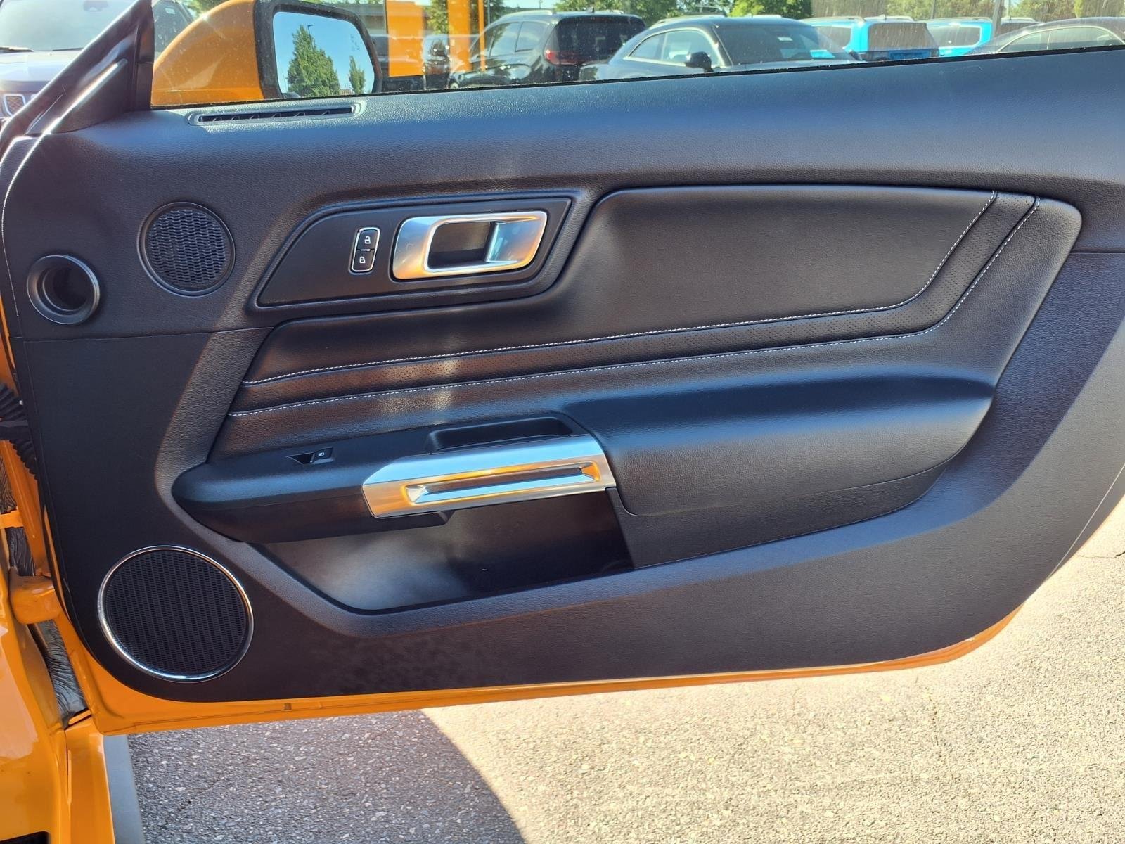 Used 2019 Orange Fury Metallic Tri-Coat Ford GT Premium image 21