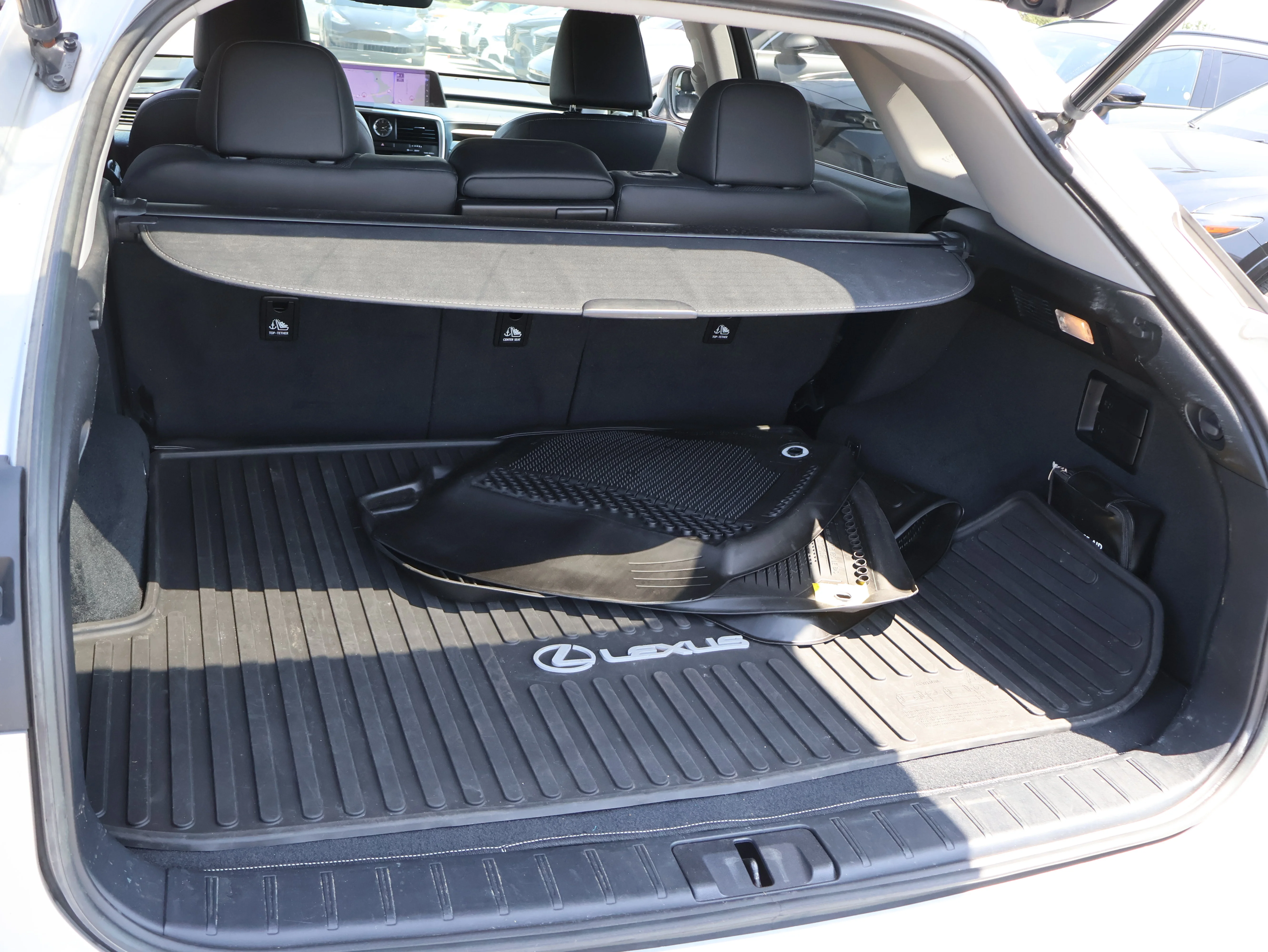 Used 2017 Silver Lining Metallic Lexus RX 350 image 15