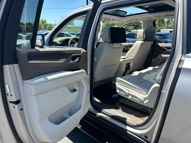 Used 2021 Beige GMC Denali image 10