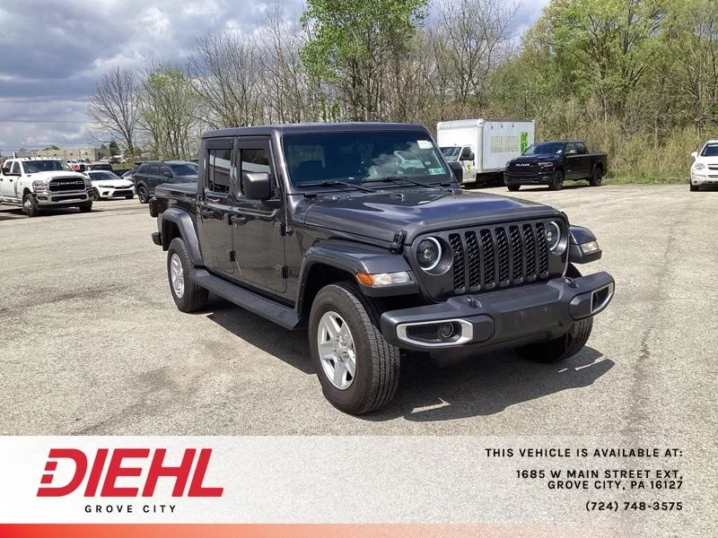 2023 Jeep Gladiator Sport S's photo
