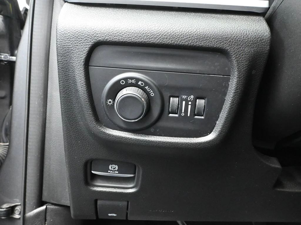 2024 Jeep Grand Cherokee Altitude - Photo 31