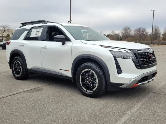 New 2026 Everest White Pearl TriCoat Nissan Rock Creek® image 7